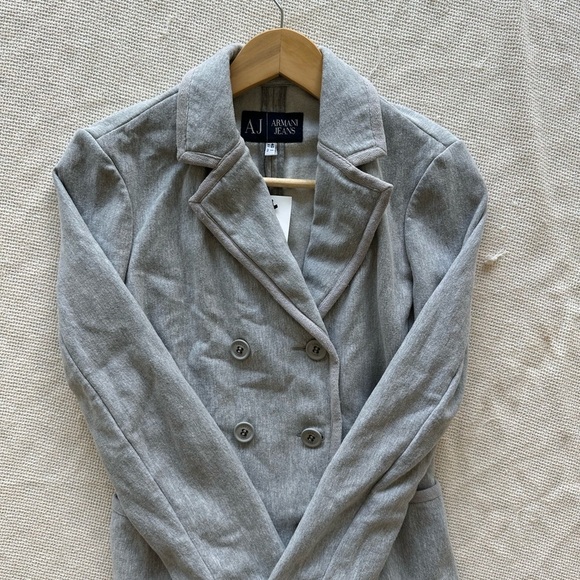 Armani Jeans Women's Classic Gray Blazer - Picture 4 of 7